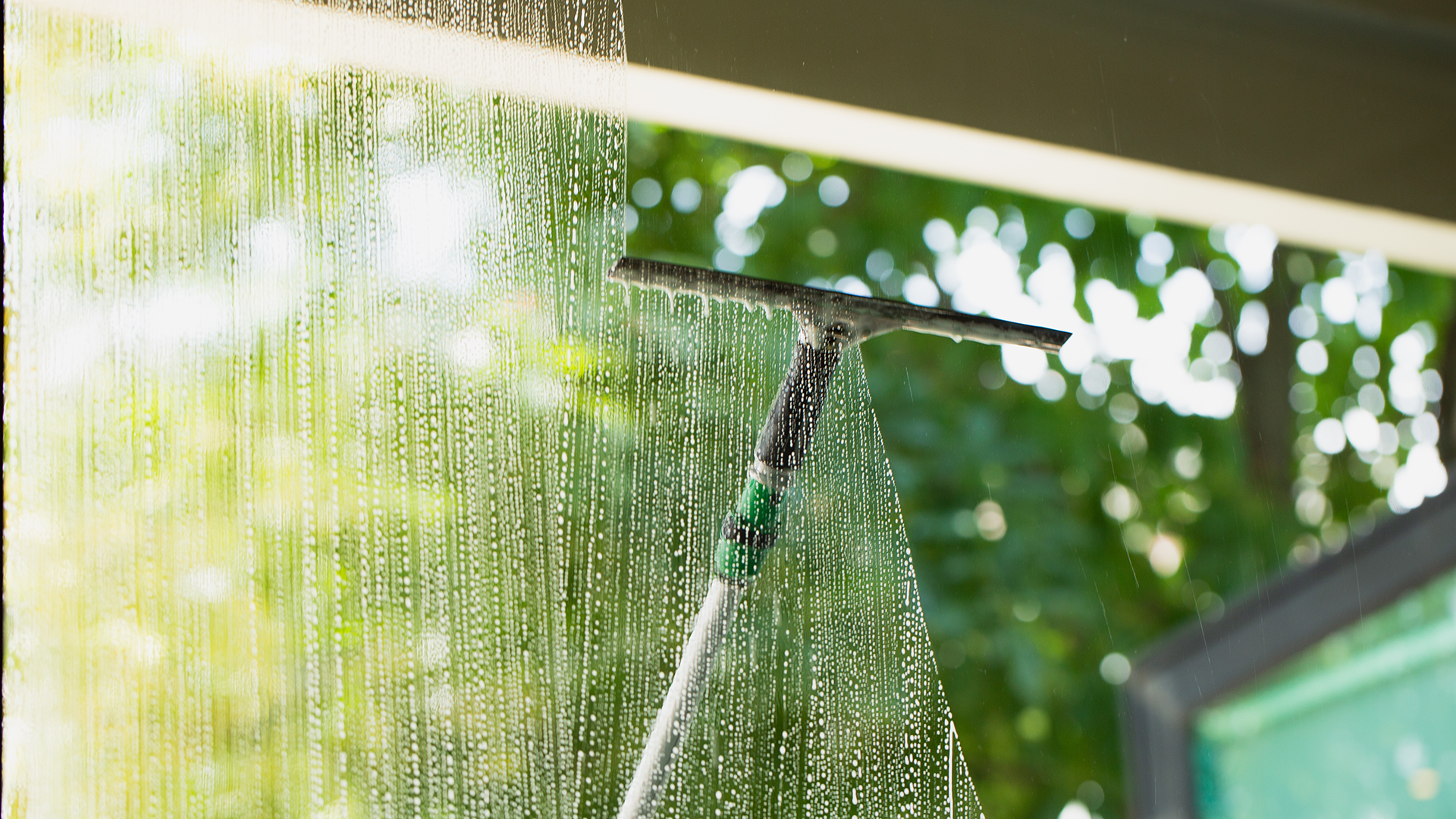 Preiser Spring Clean 40 Spring-Cleaning Tips for Retailers | ICSC