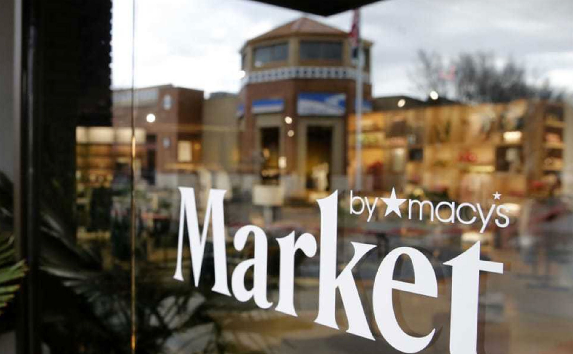 Macy’s launches new retail concept in Texas even as it shutters