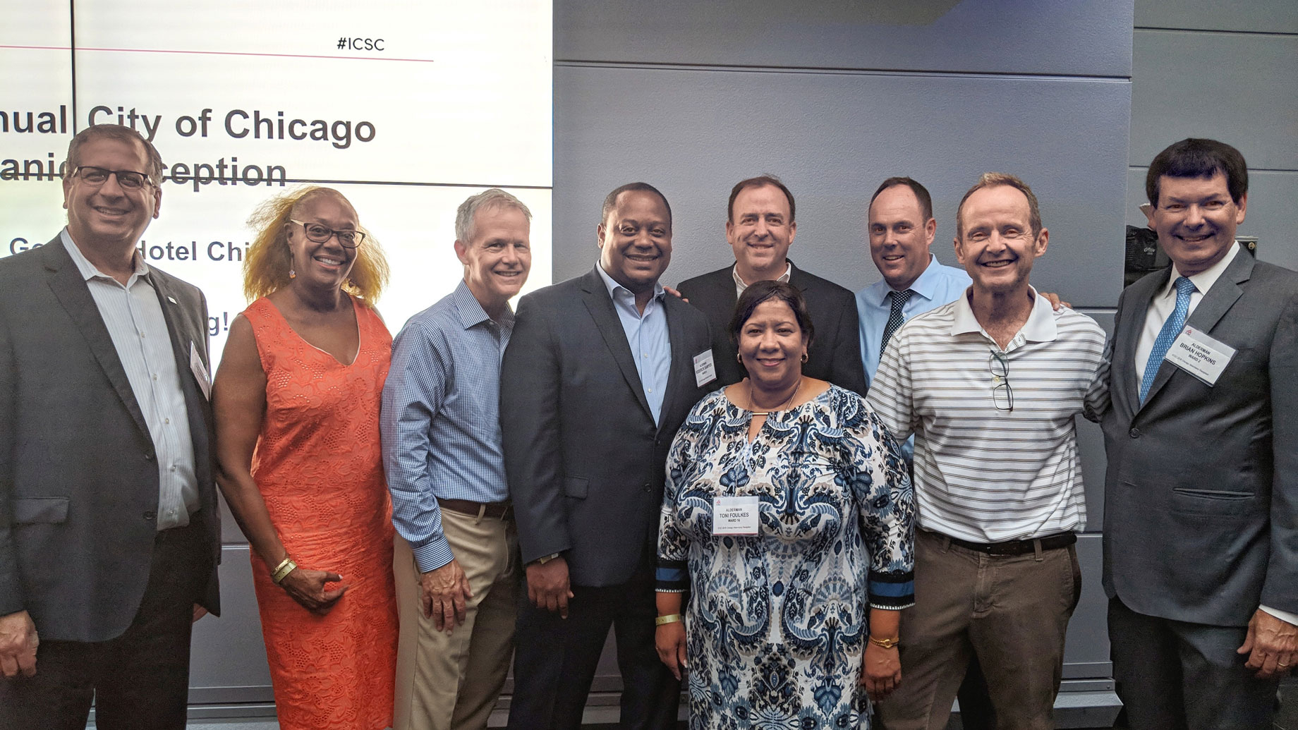 L to r: Aldermen John Arena, Leslie Hairston, James Cappleman, Rodney Sawyer, Brendan Reilly, Matthew O’Shea, Thomas Tunney, 