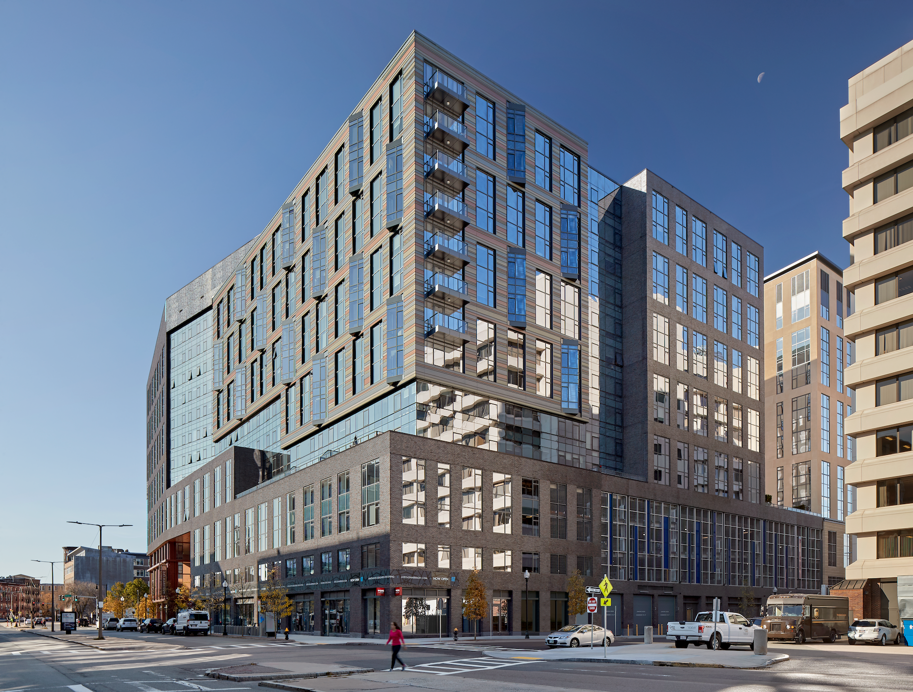 UDR’s 345 Harrison in Boston’s South End offers on-site retail, as well as proximity to off-site retailers and restaurants. W