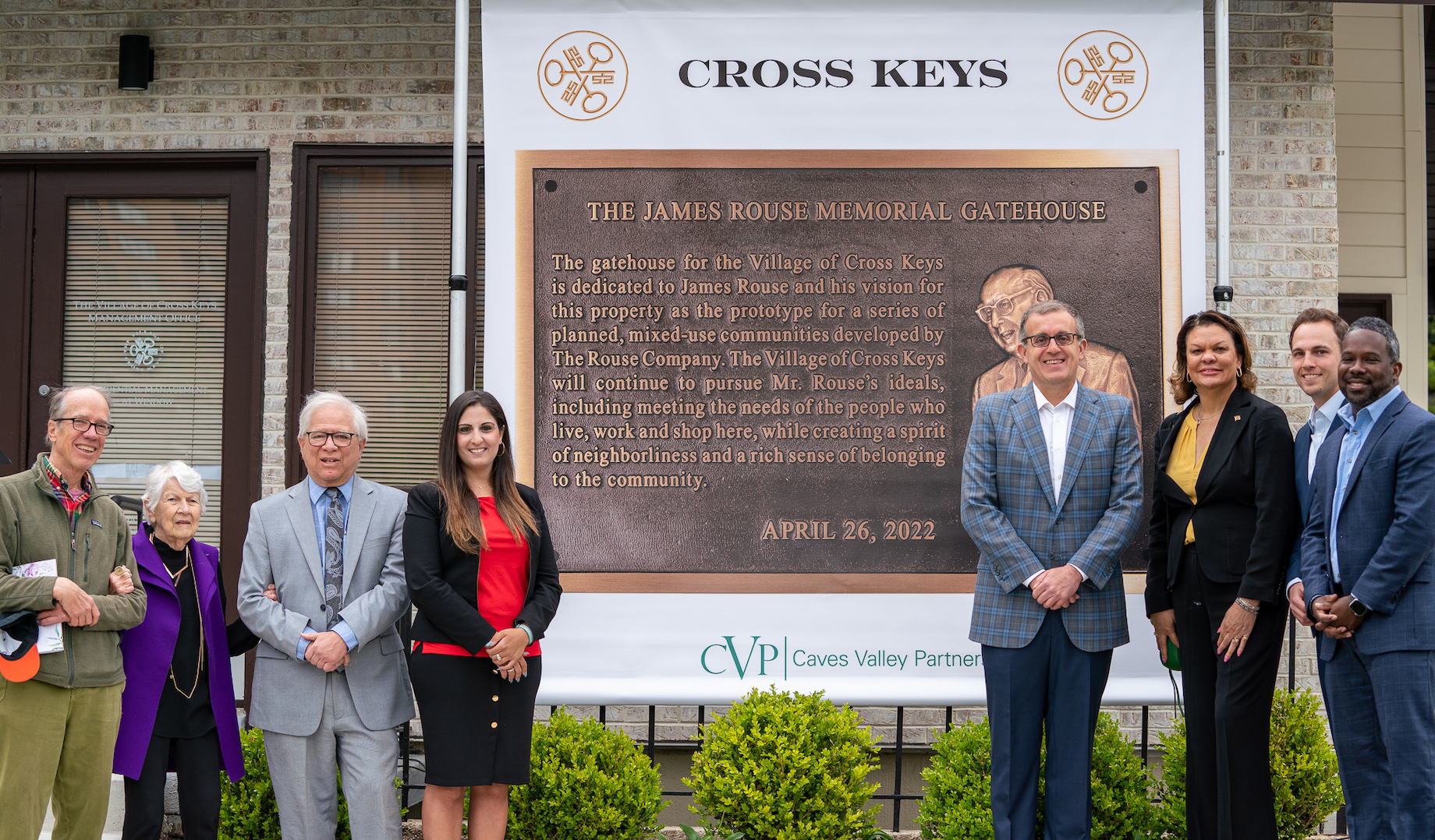 Left to right: James Rouse’s son, Ted Rouse; Betty Cooke, owner of The Store Ltd., which was an original tenant of the Villag