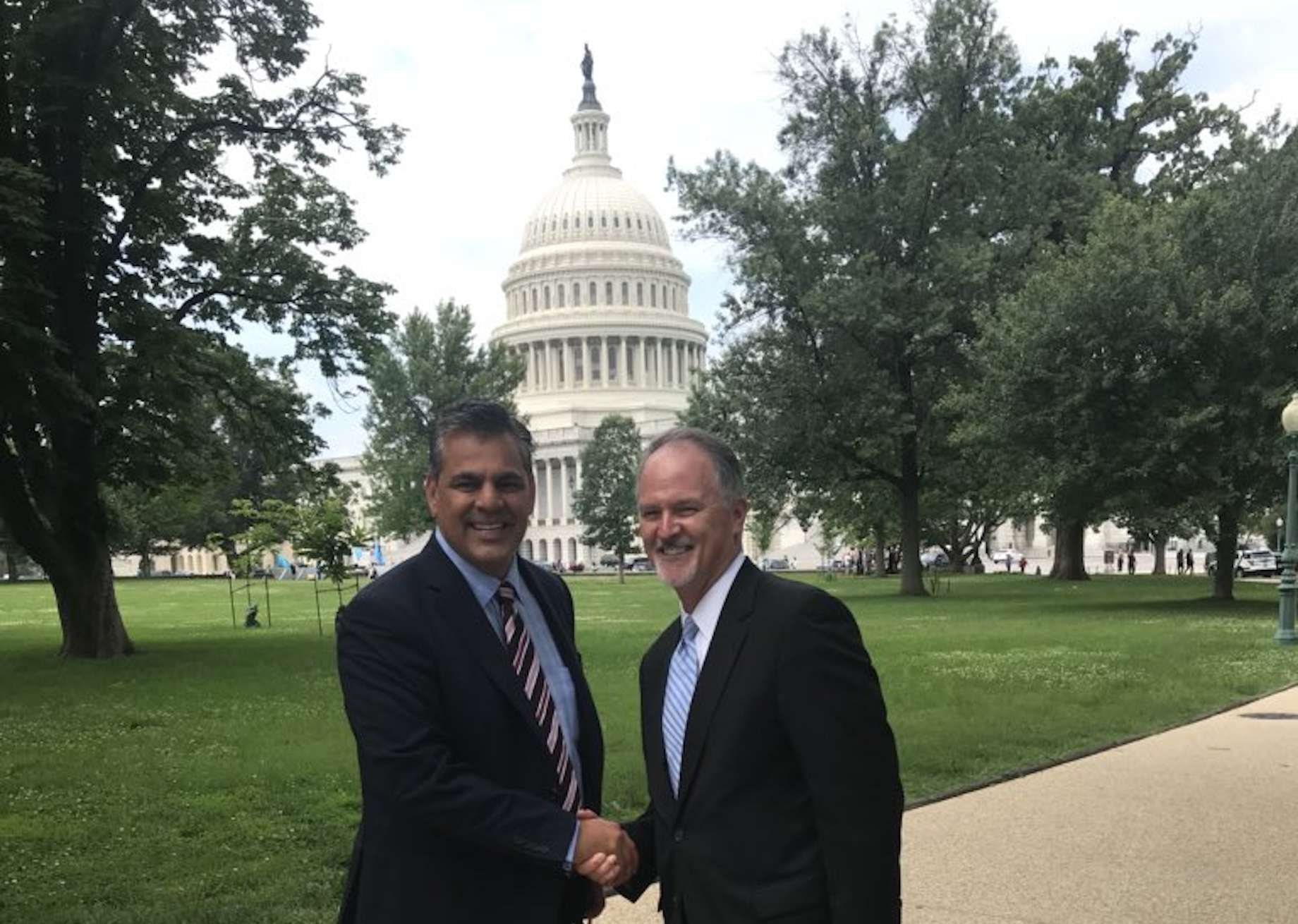 Kosmont Cos. president Ken Hira and Ballard Spahr Los Angeles managing partner Brian Huben were among those who attended the 
