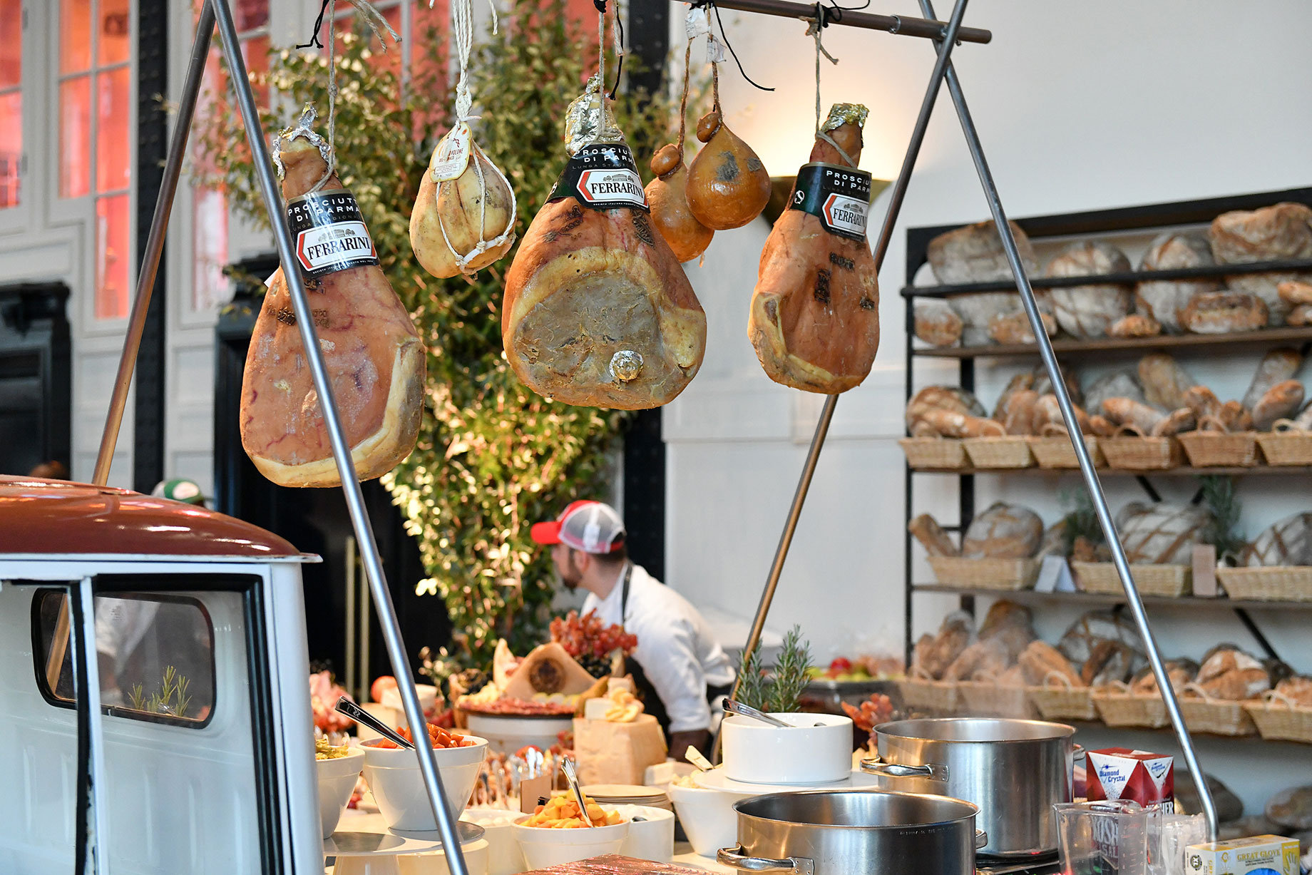 Great care must be taken in the design, curation and merchandising of food halls for them to be successful, the report says