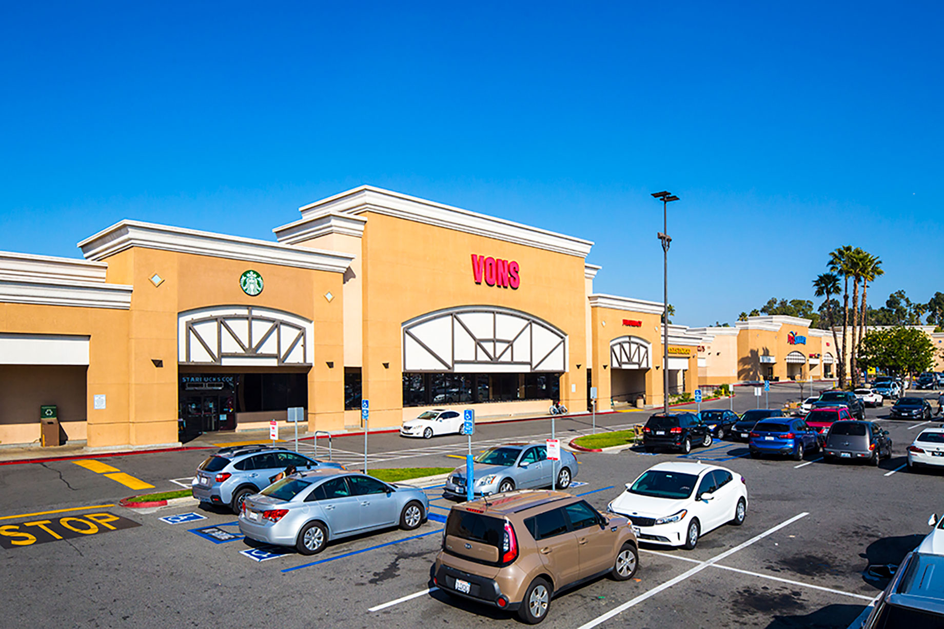 Corona Hills (Calif.) Marketplace