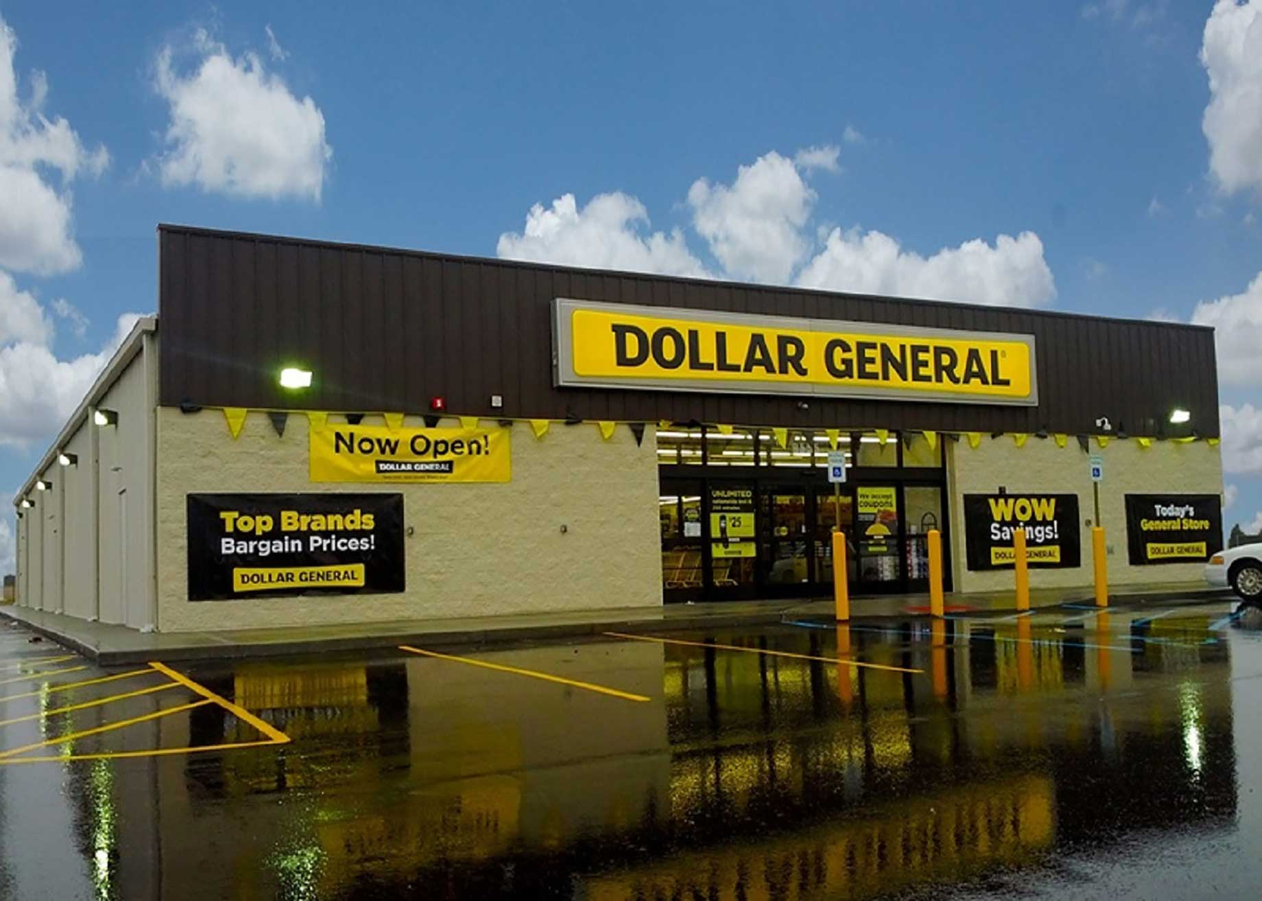 A 1031 exchange investor paid $1 million for this 7,500-square-foot property in Natchitoches, La.