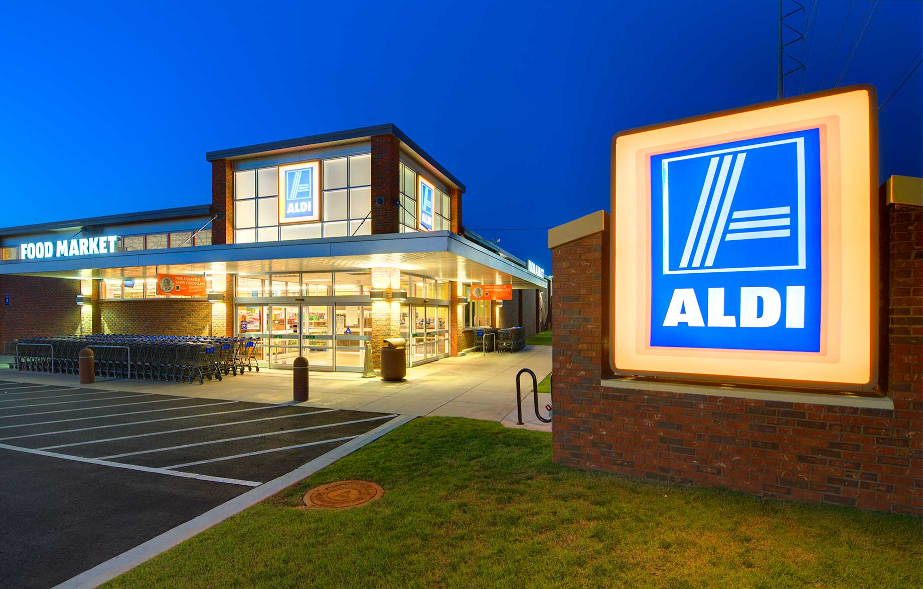 Aldi is spending $5.3 billion over five years to open 800 stores