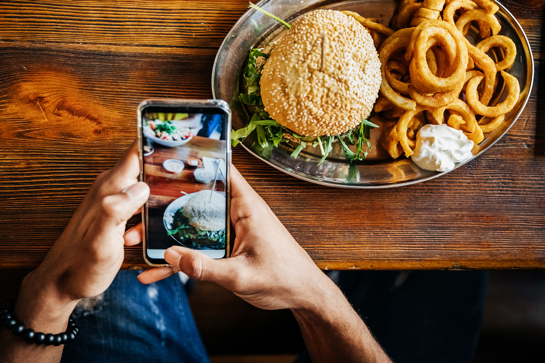 Restaurants and bars saw a 4.7 percent sales increase
