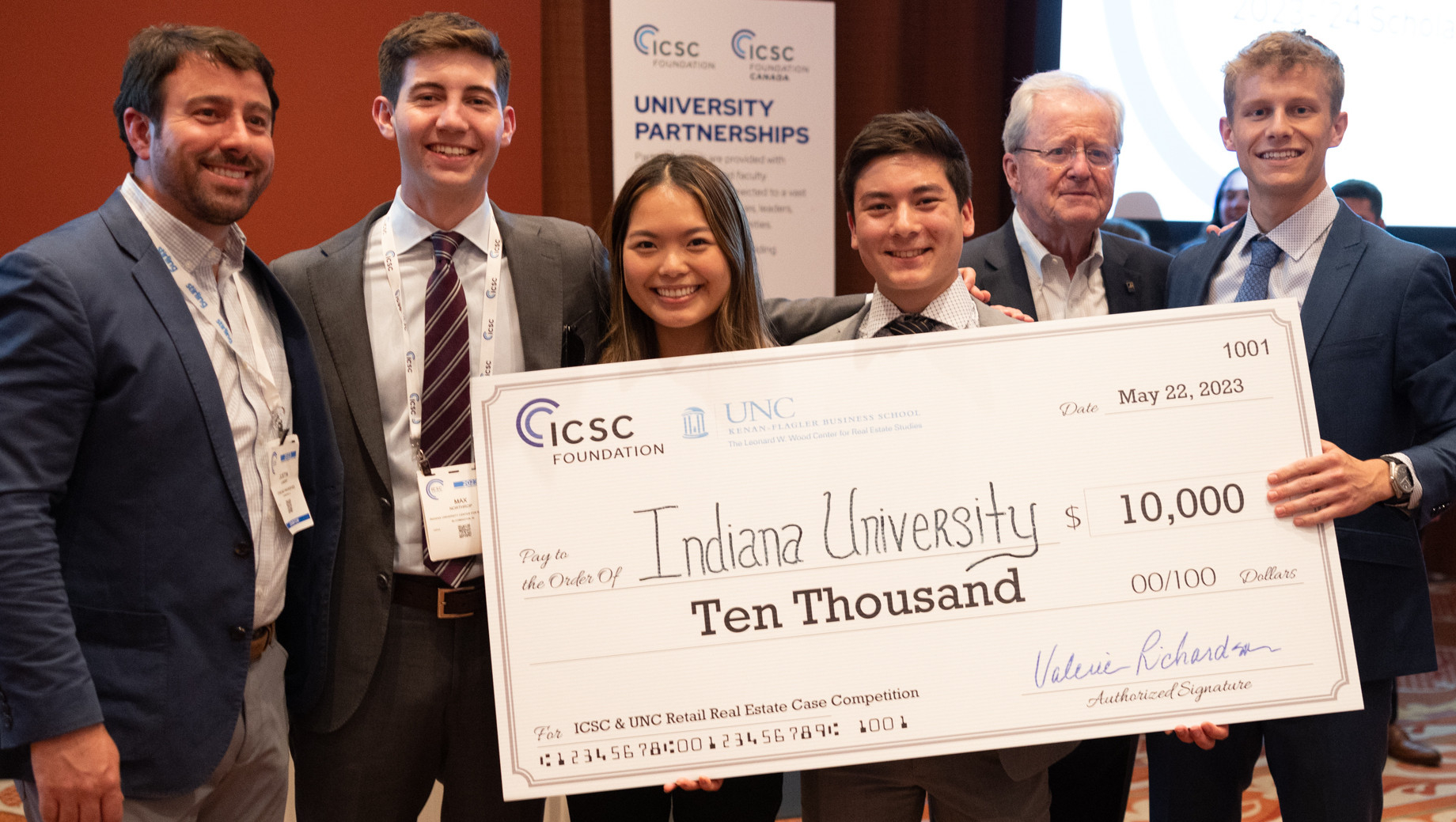 The Indiana University Kelley School of Business Bloomington campus team won the ICSC & UNC Retail Real Estate Case Compe
