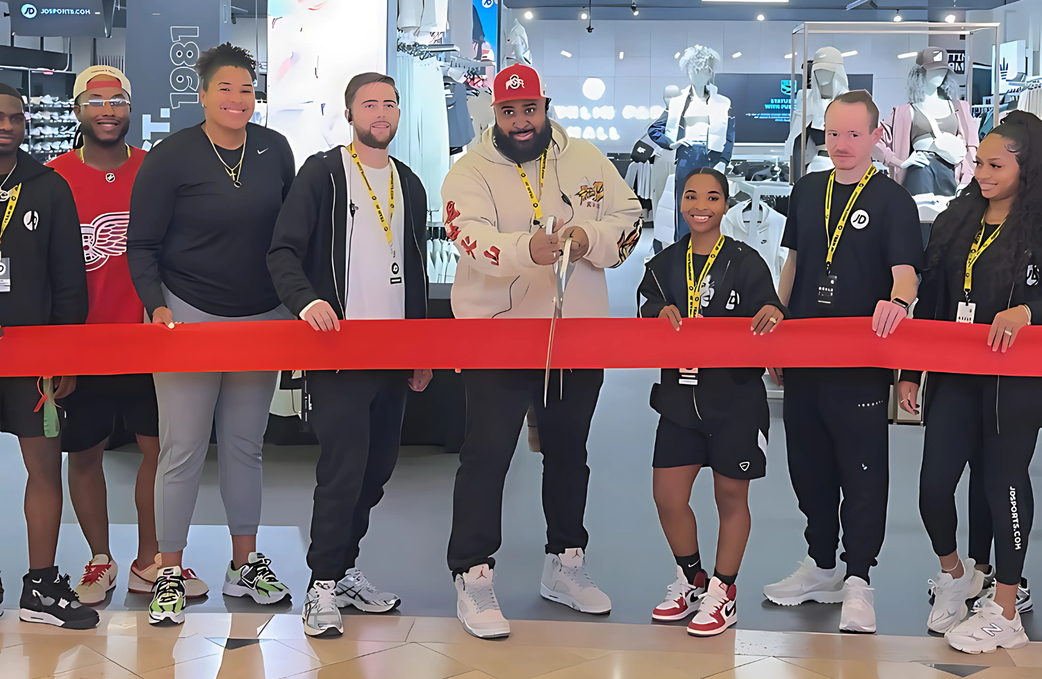 During Franklin Park Mall’s name, image and likeness campaign with five University of Toledo student-athletes, basketball pla