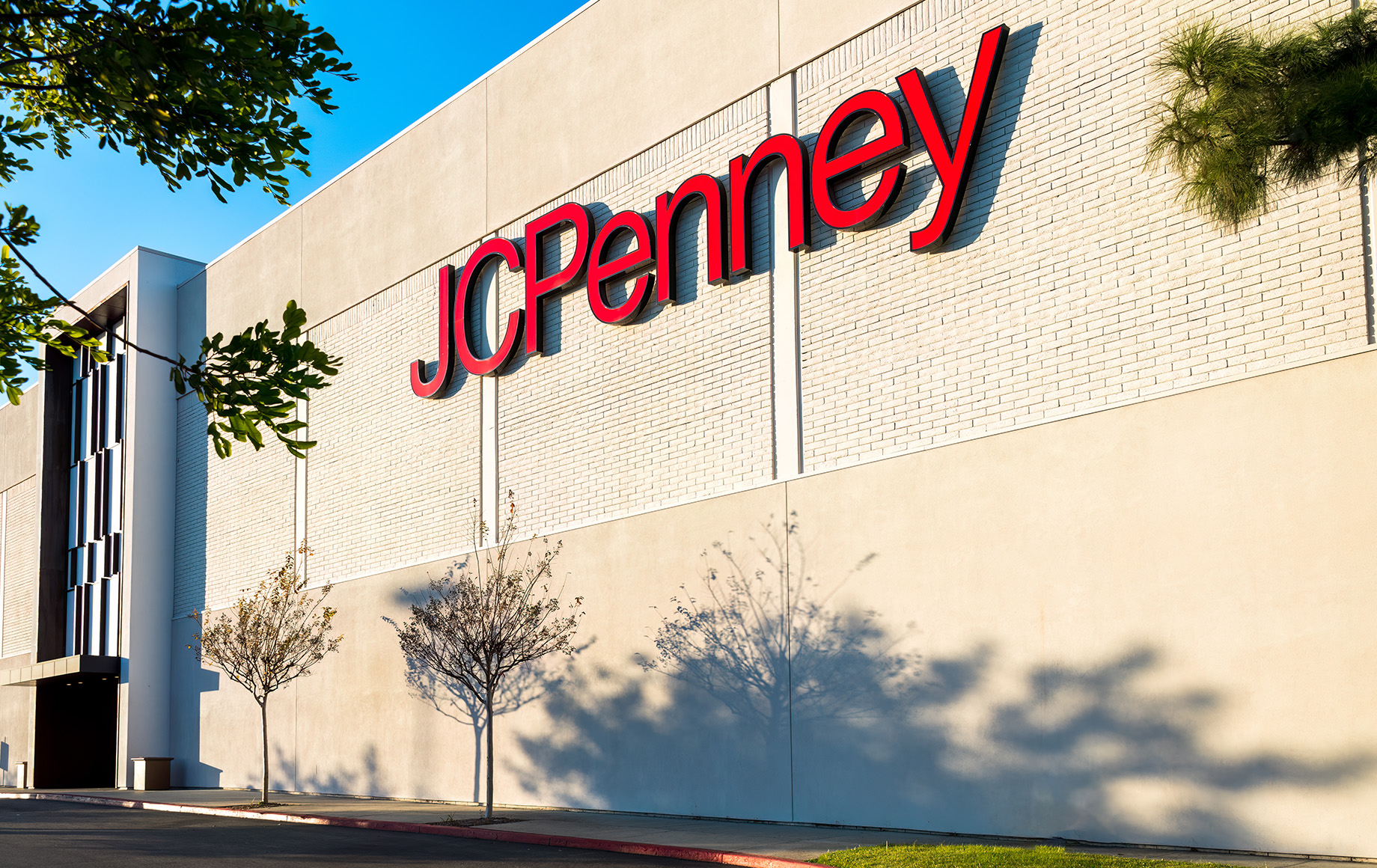 Onyx Partners has proposed purchasing 117 JCPenney stores for $934 million. Pictured above is the JCPenney at California’s Mo