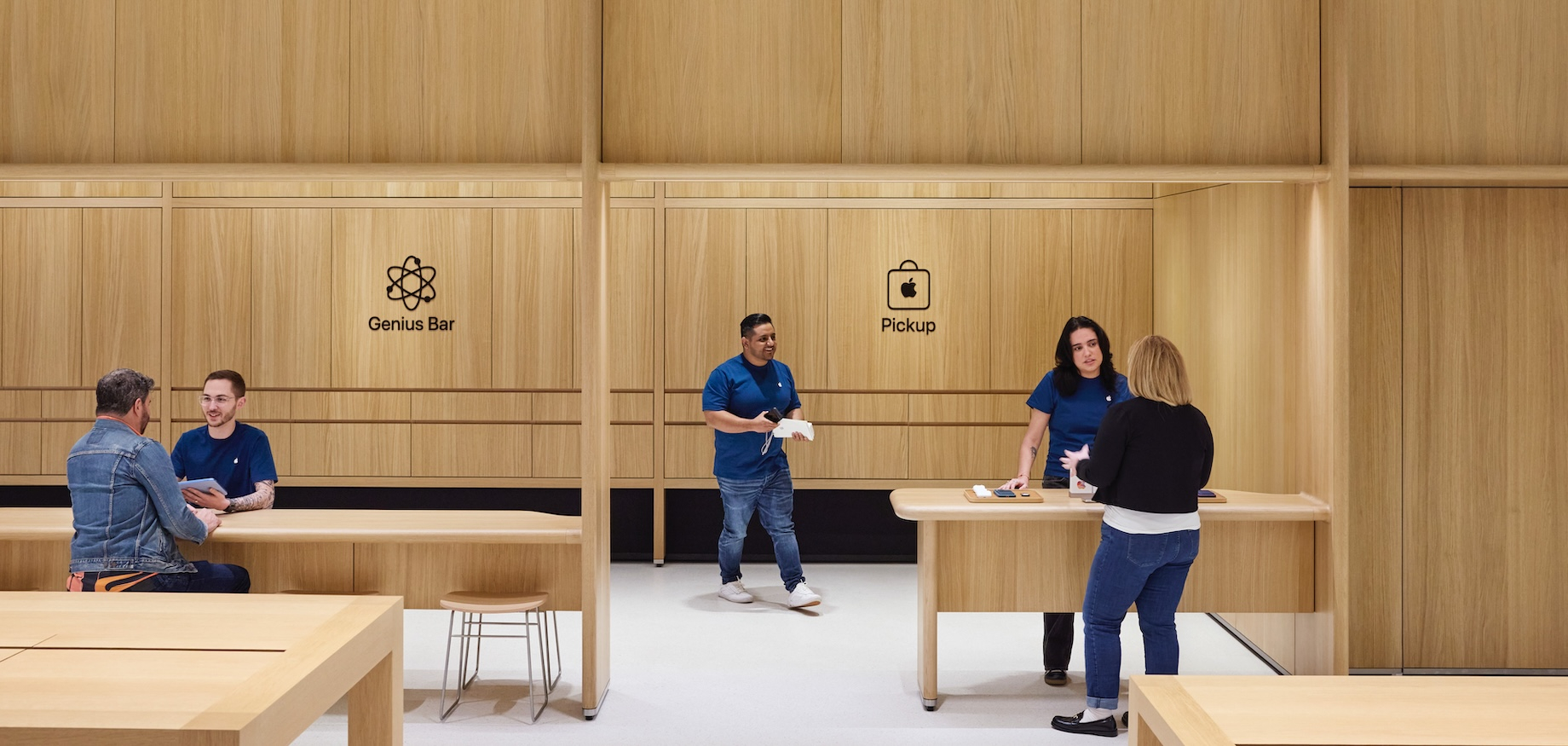Built with regionally sourced mass timber and other carbon footprint-reducing materials, Apple Miami Worldcenter opened in Ja