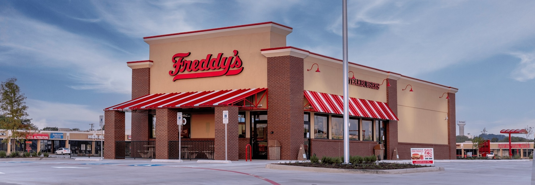 Freddy’s opened its 500th location in 2023 in Burleson, Texas.