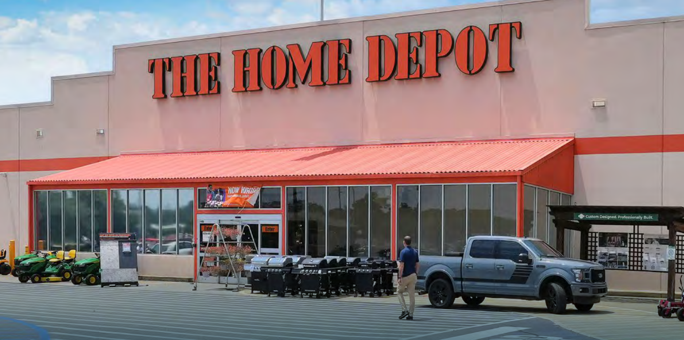 SRS Real Estate Partners recently represented the seller of a long-term ground lease for a Home Depot in Dothan, Alabama. The