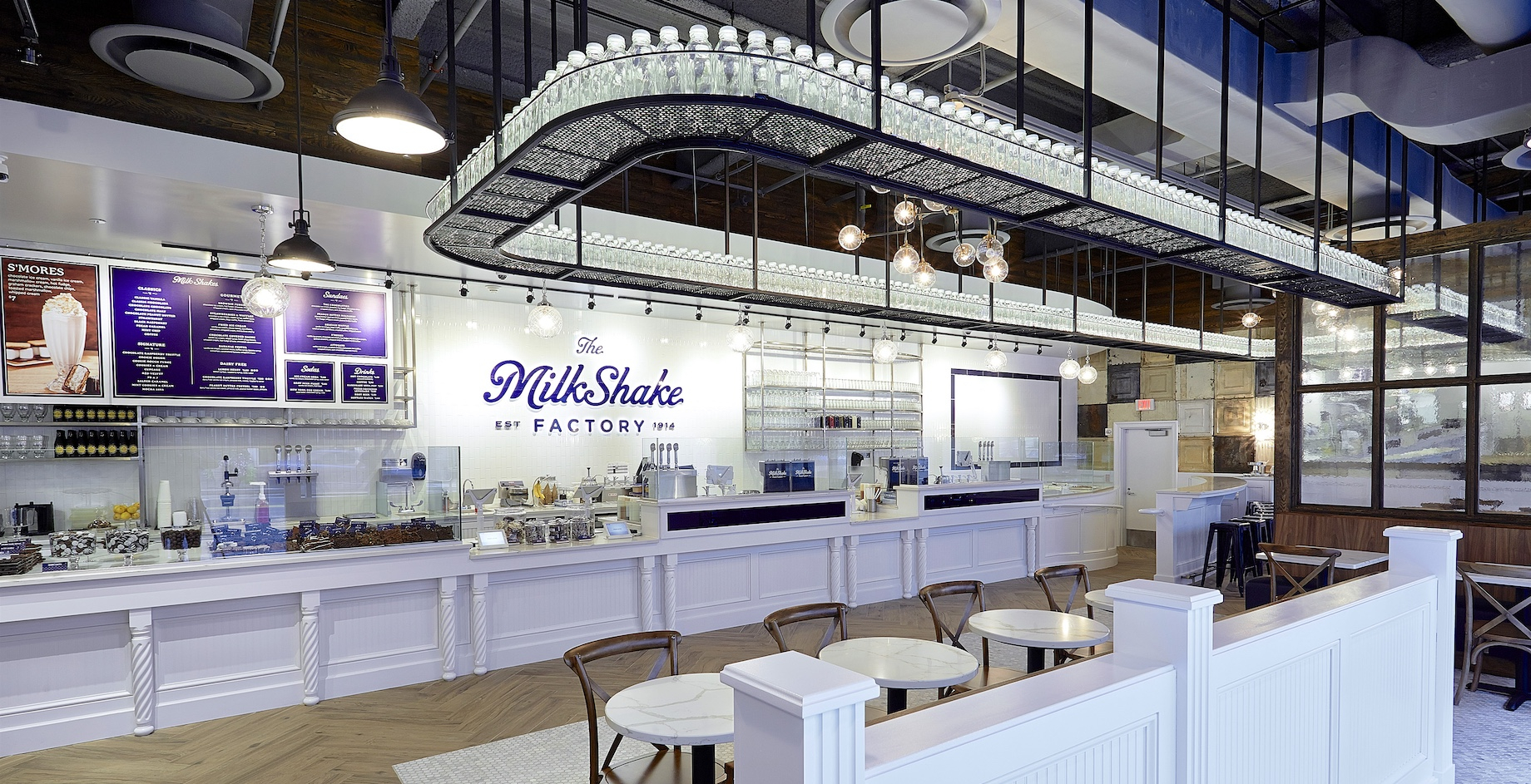 After a Pentagon location, the first permanent expansion of MilkShake Factory opened in PNC’s downtown Pittsburgh headquarter
