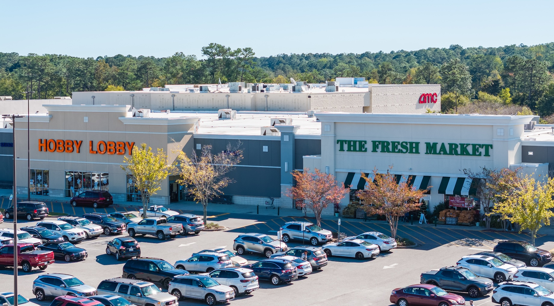 Burton Property Group has recapitalized a grocery-anchored portfolio in Alabama that includes Jubilee Square, pictured above.