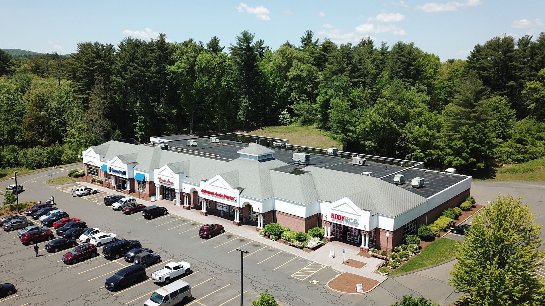 Kempner Properties recently acquired six unanchored retail centers, including 248 W. Main Street in Avon, Connecticut. The 48