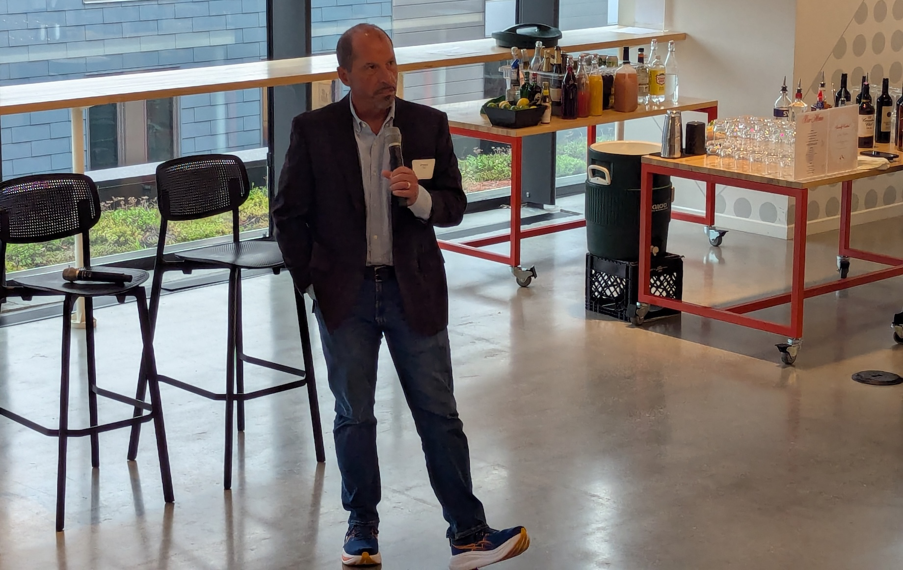ICSC chair JP Suarez offered welcome remarks at the ICSC Foundation and DePaul University’s Evening With McDonald’s event for