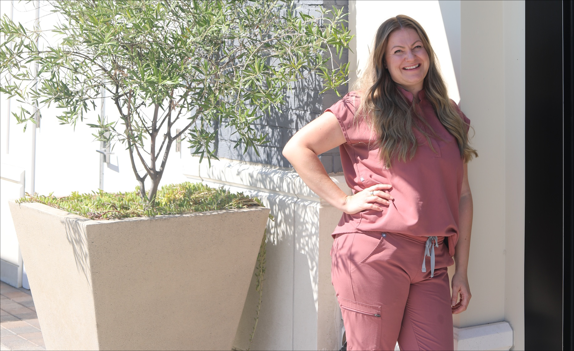 Rebekah Gronberg recently opened IV & Wellness Lounge at 2ND & PCH shopping center in Long Beach, California, transfo