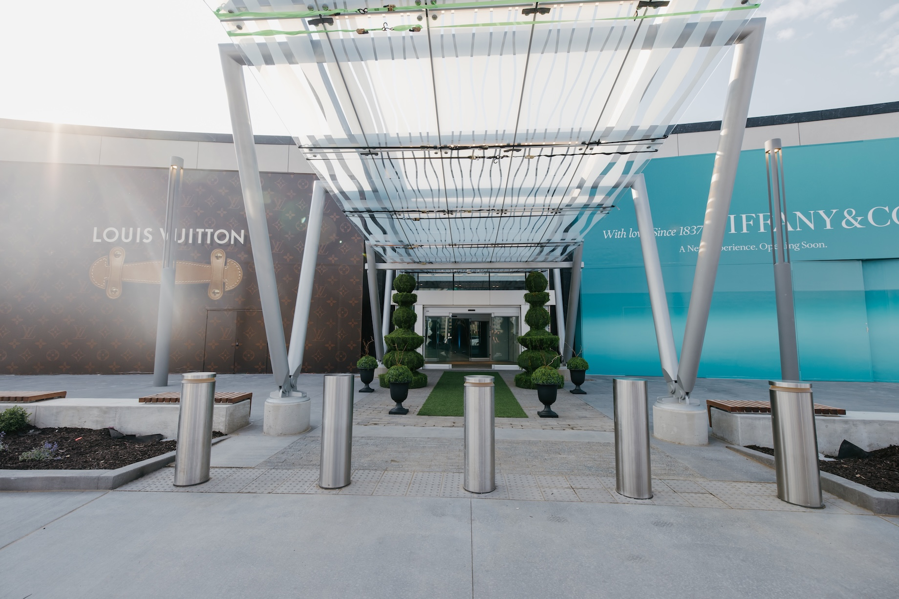 Simon opened a luxury wing this past June at Edina, Minnesota’s Southdale Center, which is credited as the first enclosed mal