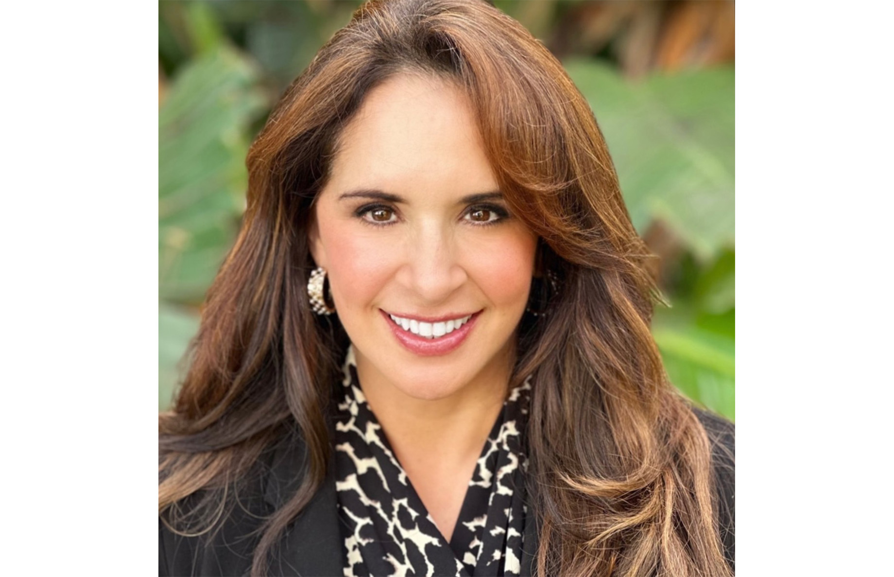 After navigating disruption in her own commercial real estate title insurance career, Danielle Sprouls speaks about how leade