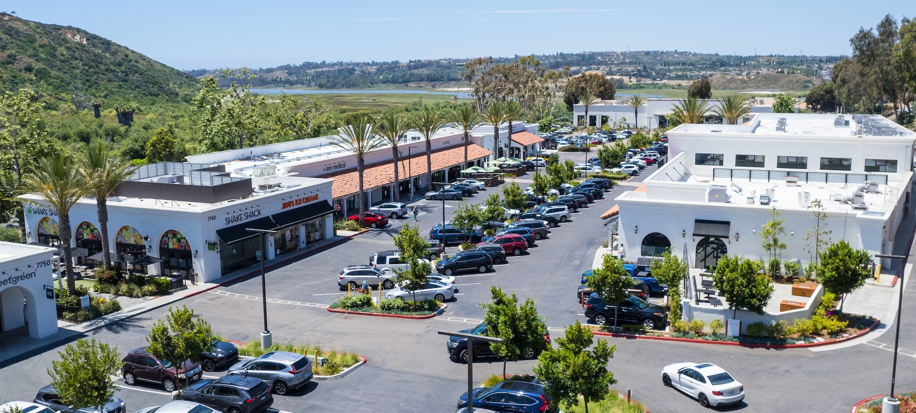 11North Partners bought The Beacon, a lifestyle retail center in Carlsbad, California, from Asana Partners.