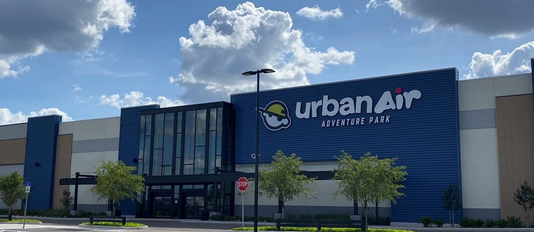 Urban Air values cross-shopping opportunities, including grocery stores. This location in Hamlin, Florida, sits next to a Pub