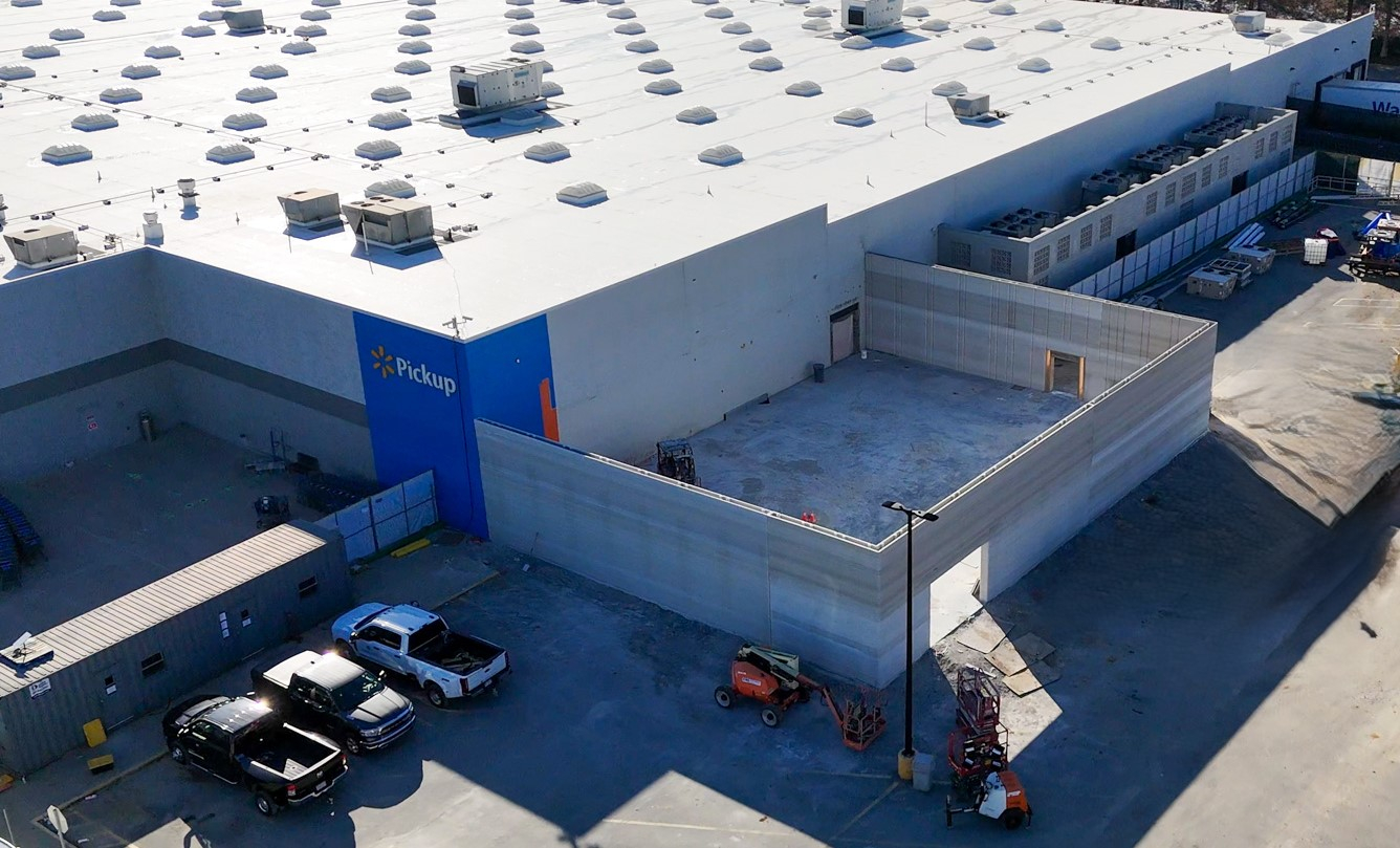 Alquist 3D and FMGI ran the 3D concrete printer for 75 hours to build three 16-foot walls that framed Walmart’s expansion in 