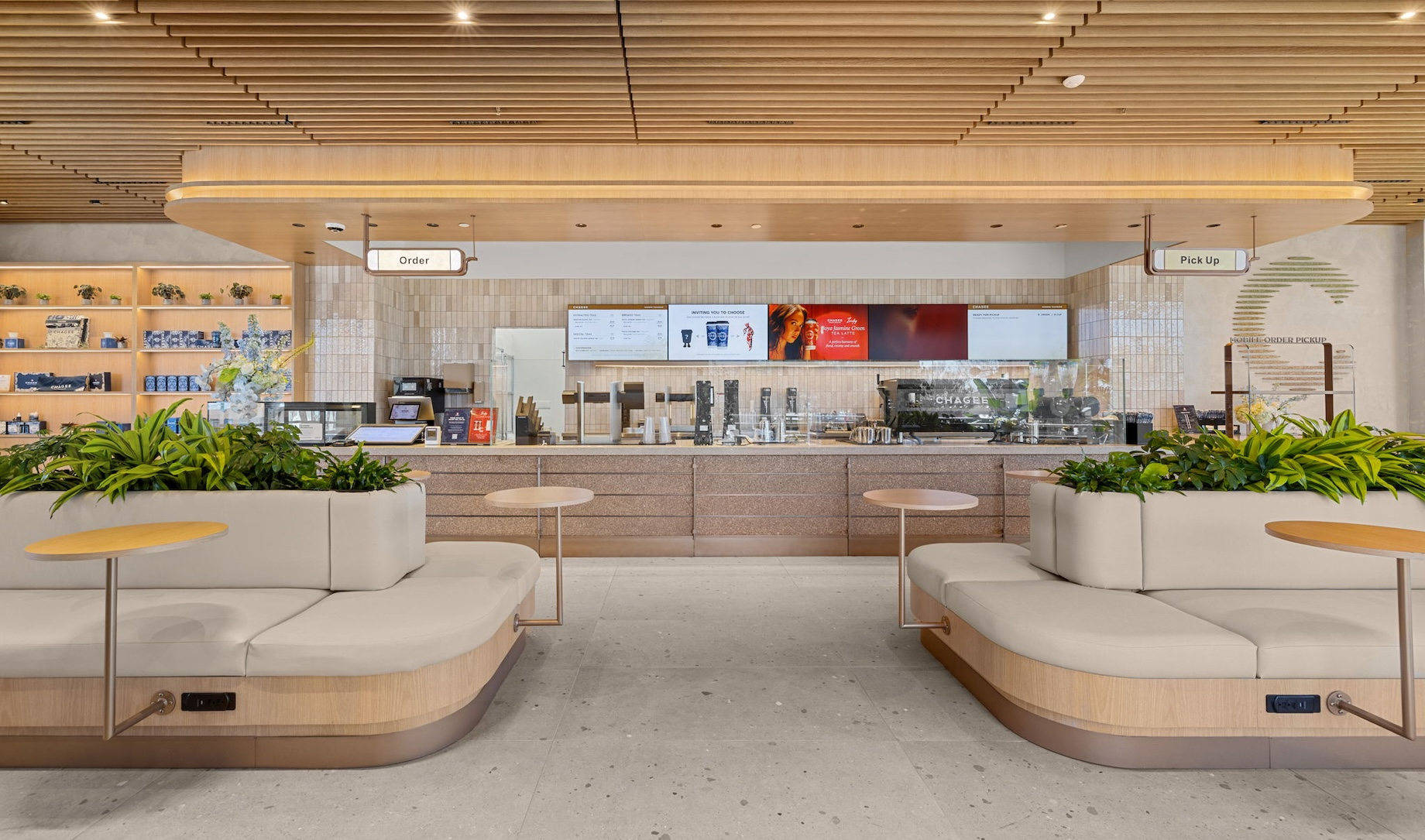 As Chagee expands in the U.S., omnichannel marketing efforts featuring Grammy-winning singer Laufey appear in brick-and-morta