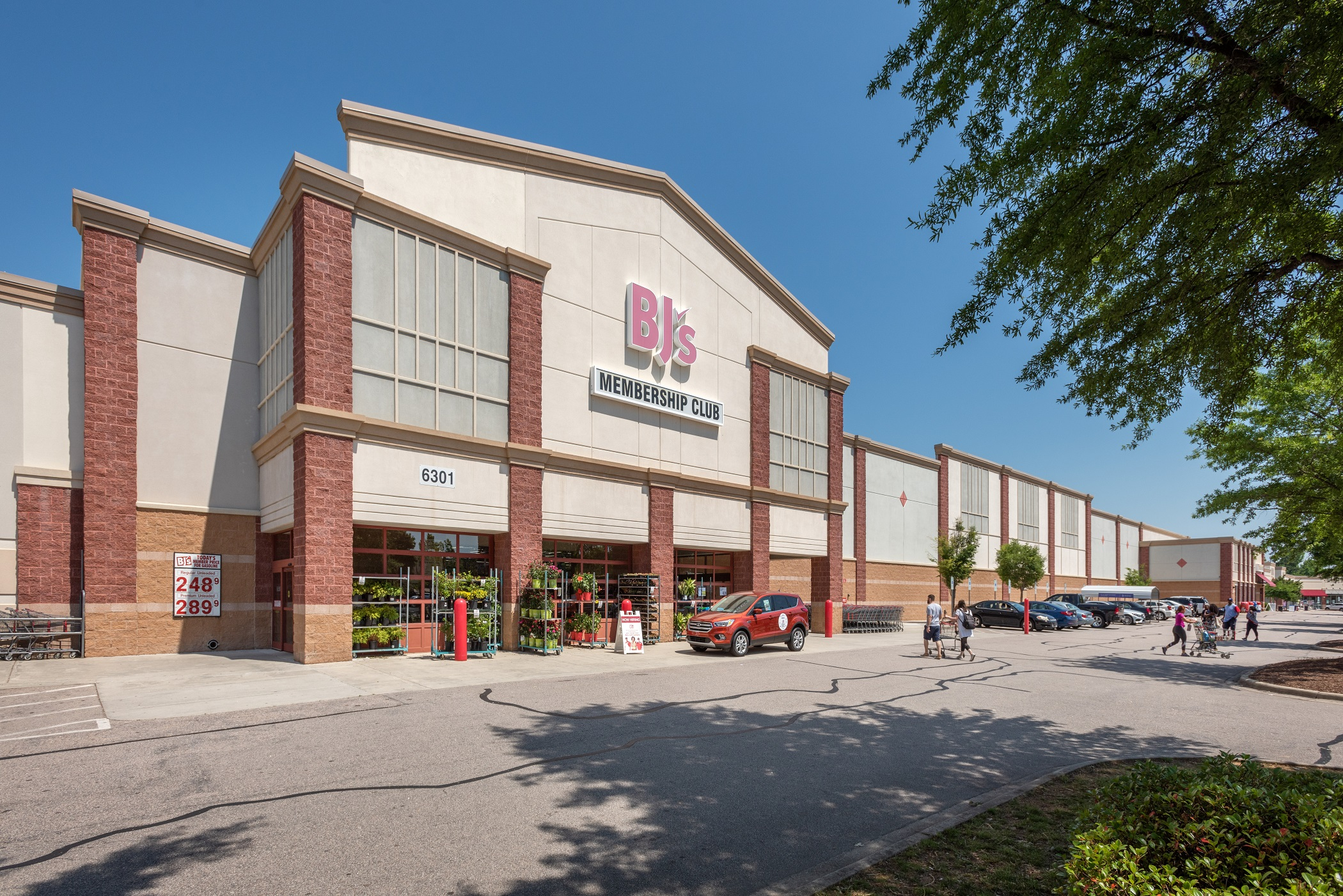 Finmarc entered the Raleigh market this year with the $58 million purchase of Plantation Point Shopping Center.
