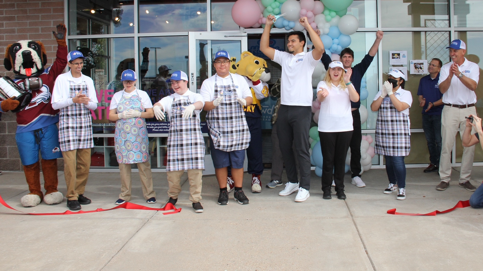 In October 2022, Howdy Homemade Ice Cream opened at Brixmor’s open-air Arapahoe Crossings in Aurora, Colorado. Pictured are C