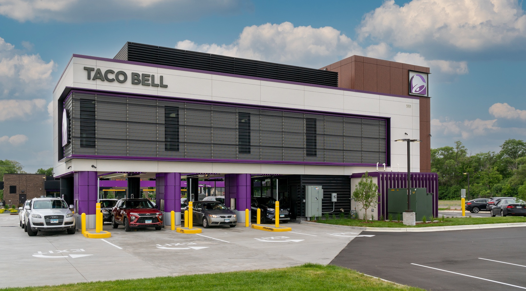 Taco Bell’s Defy prototype makes the most of the land it sits on with a kitchen upstairs, four drive-thru lanes below and no 