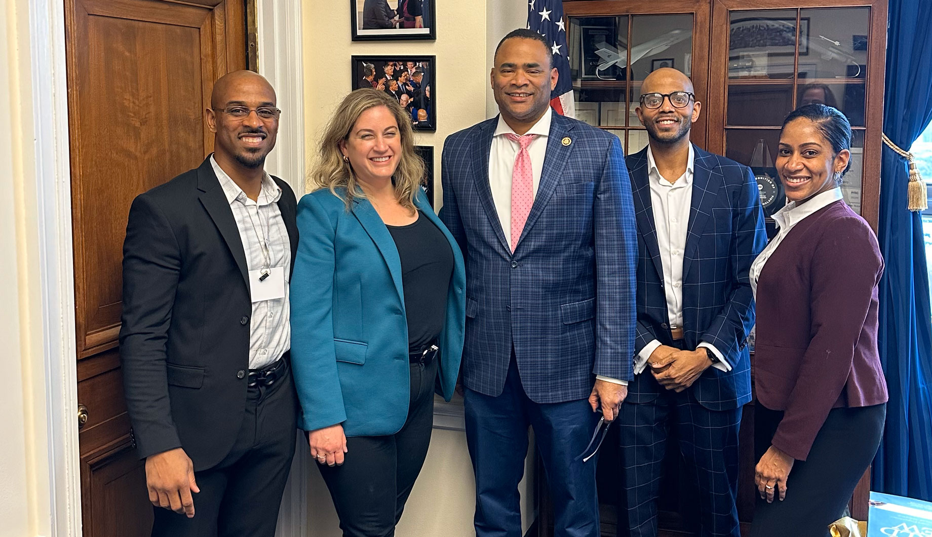 Christopher Morris (Edge Capital Markets), Abby Jagoda (ICSC), Rep. Marc Veasey (D-TX-33), Jon Redmond (Altus Group) and Jazm