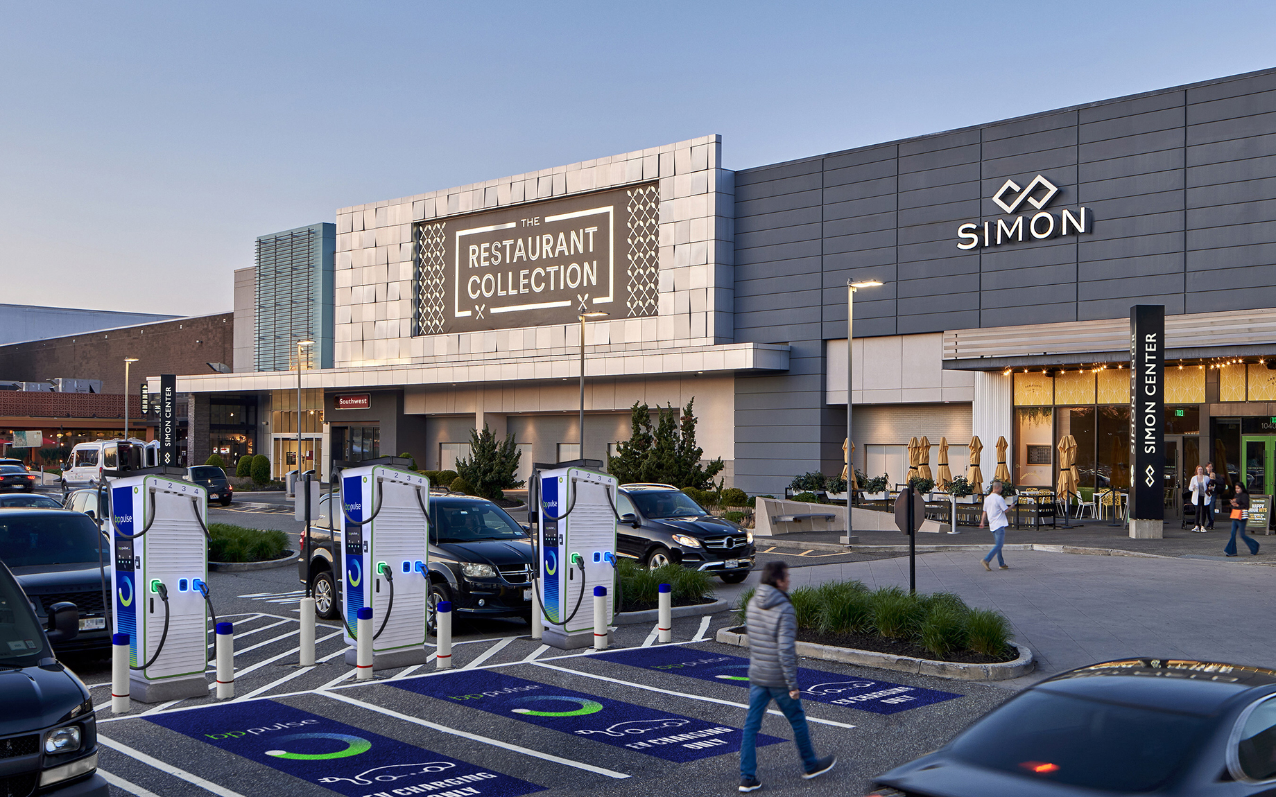 Simon signed a deal with BP Pulse to install and operate some 900 EV charging bays across 75 properties. This rendering shows