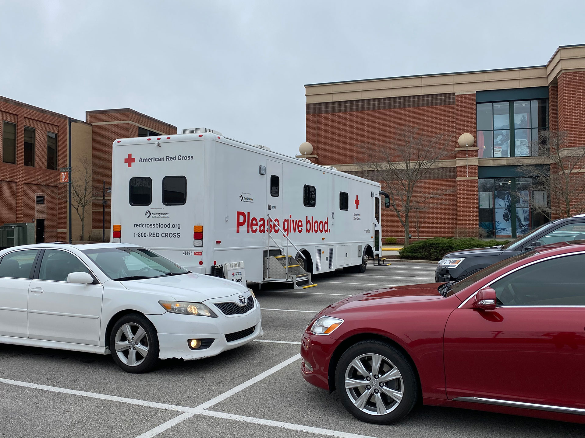 Washington Prime Group's Clay Terrace lifestyle center in Carmel, Indiana, recently hosted a blood drive to address a sh