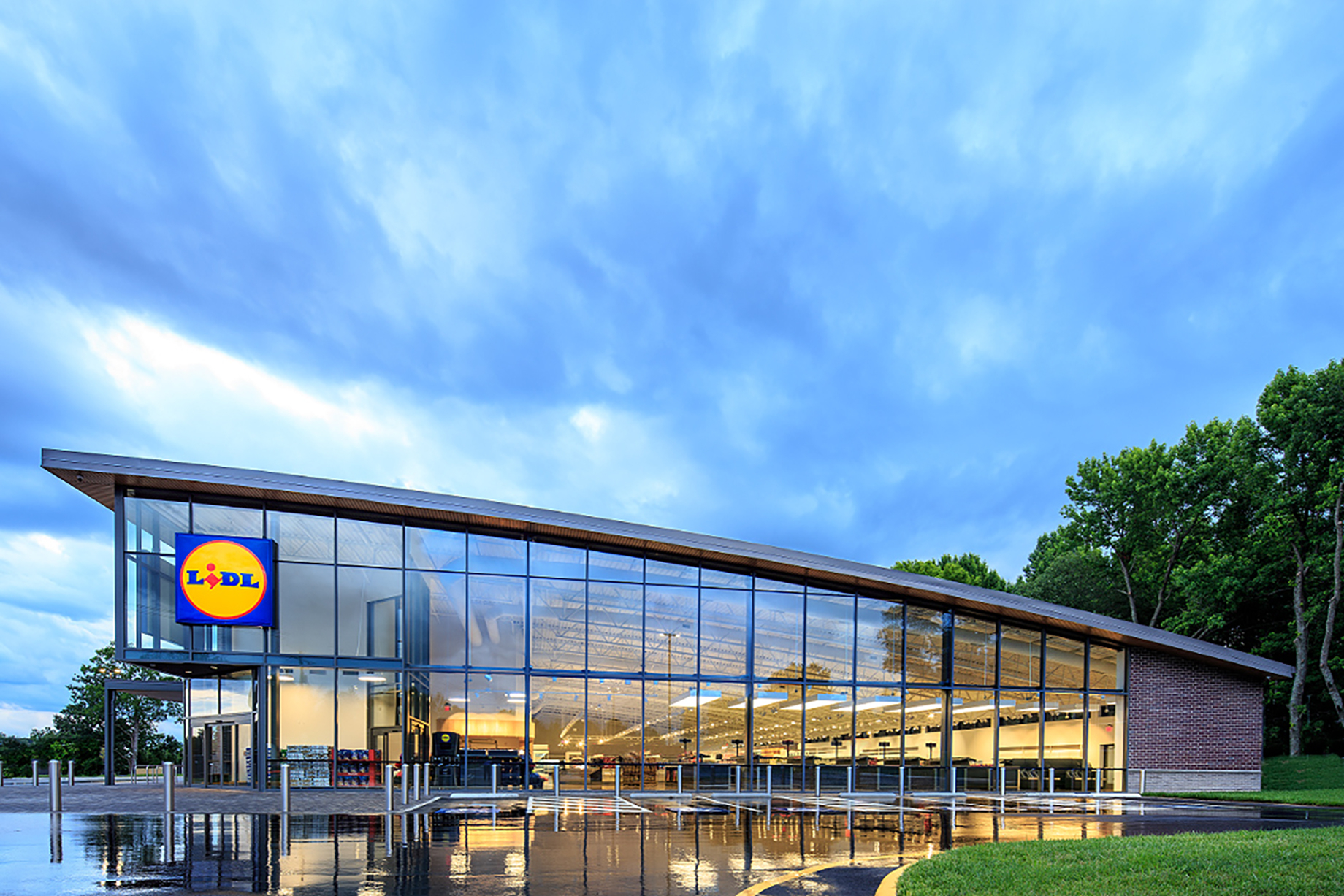 Lidl, which has restrategized its store rollout in the U.S., acquired a site in Dover, Del.